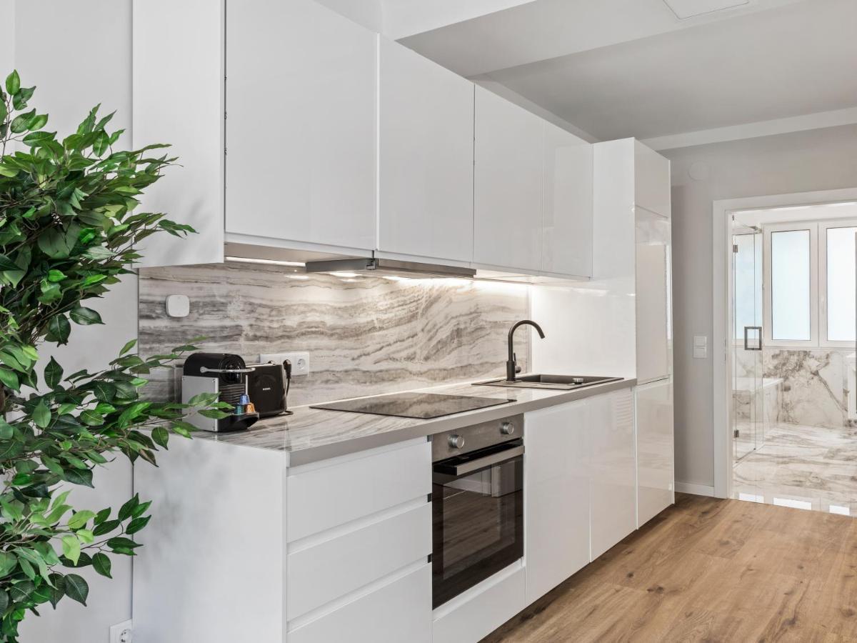 Sky9 Apartments Schoenbrunn Palace Wien Ngoại thất bức ảnh